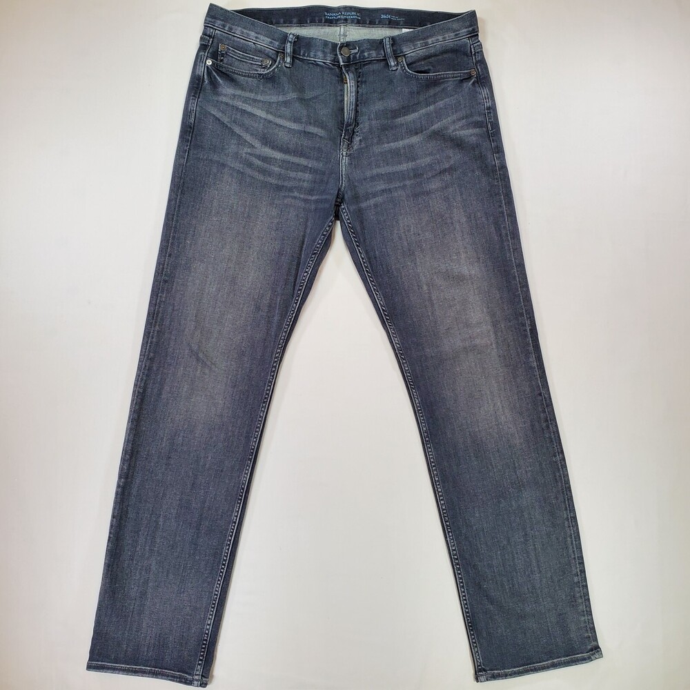 Banana Republic Jeans Men 37x33 Gray TRAVELER Slim Fit Straight Stretch Denim